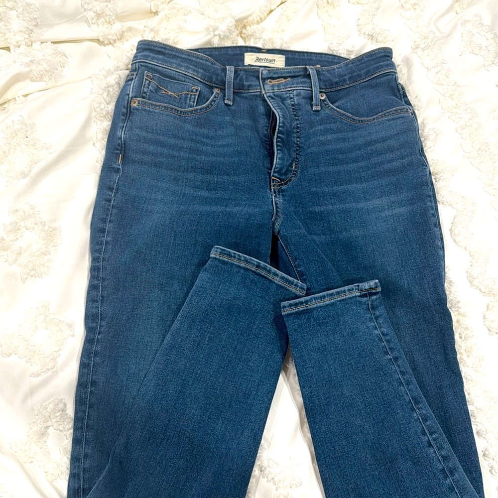Revtown High Rise skinny jeans Size 28R